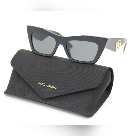 NEW DOLCE&GABBANA SUNGLASSES DG4435 501/87 WOMEN BLACK SQUARE EYEWEAR - Picture 3 of 10